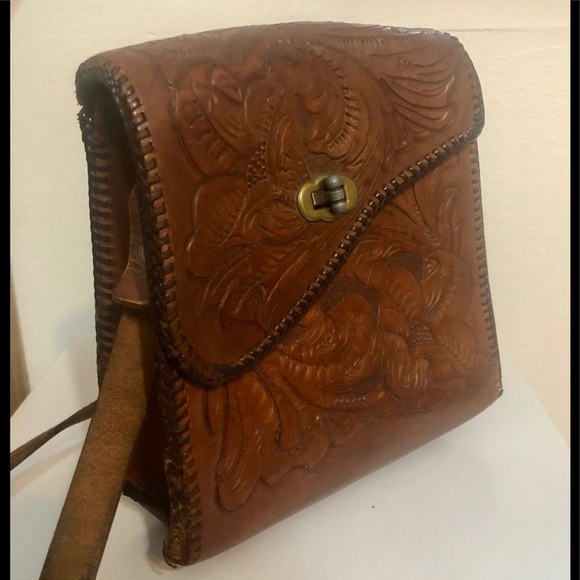 Vintage leather small shoulder bag - Picture 2 of 13